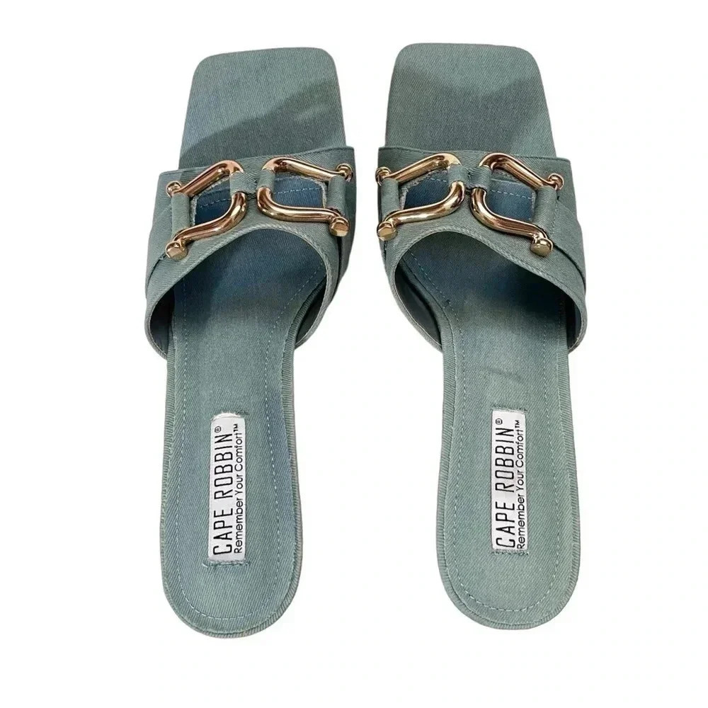 NEW Cape Robbin Briar Denim Heels